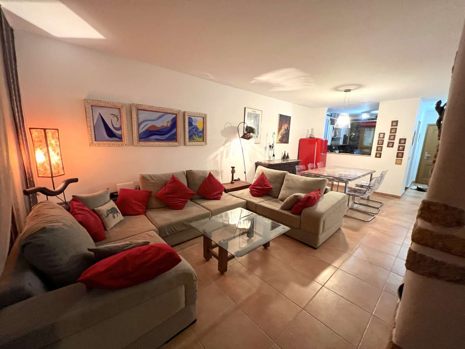Sala d'estar de Apartament per a compartir en Sant Josep de sa Talaia amb Aire condicionat i Terrassa