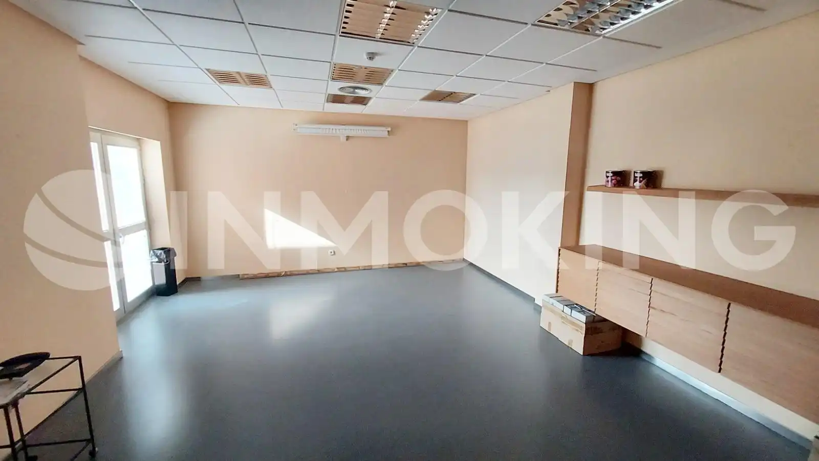 Industrial buildings for rent in Campos del Río