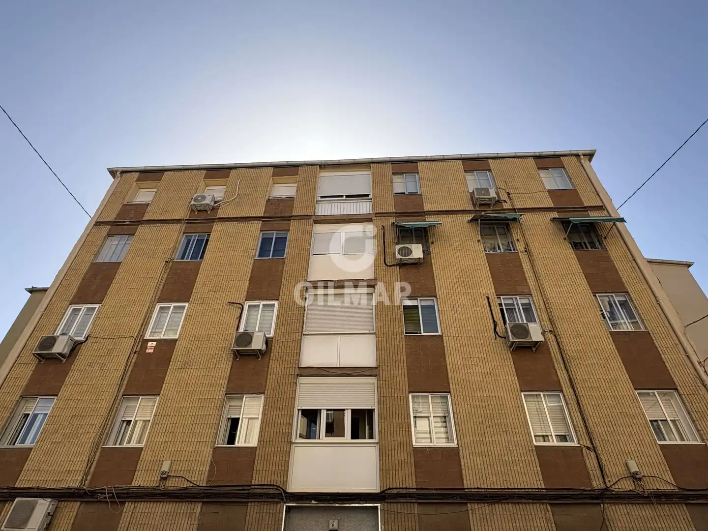 Vista exterior de Pis en venda en Madrid amb Calefacció i Jardí privat