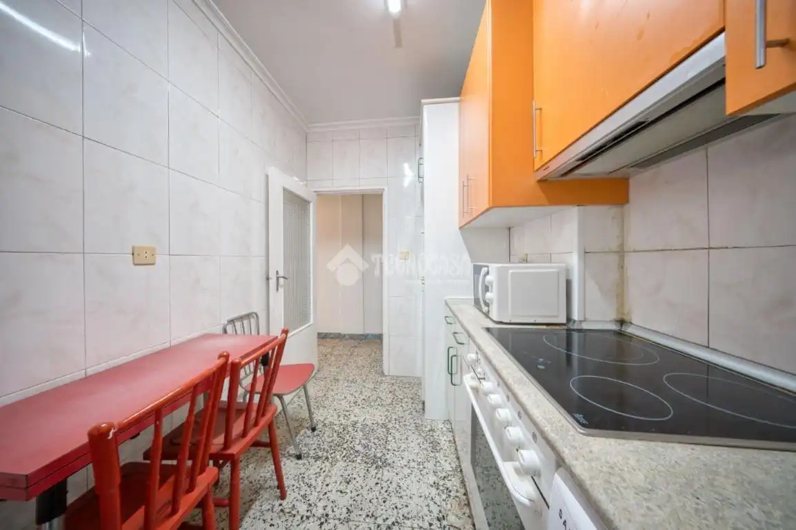 Cuina de Pis en venda en Valladolid amb Calefacció, Terrassa i Traster