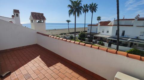 Foto 4 de Casa adosada en venda a Marina de Casares, Málaga