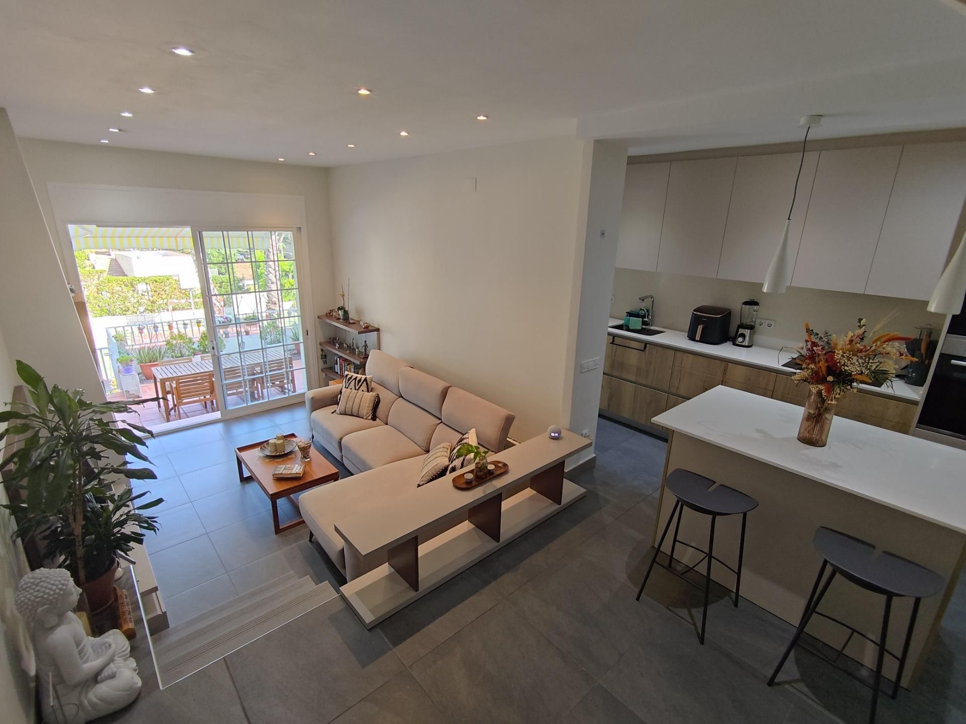 Single-family semi-detached for sale in Carrer Alt Empordà, La Móra