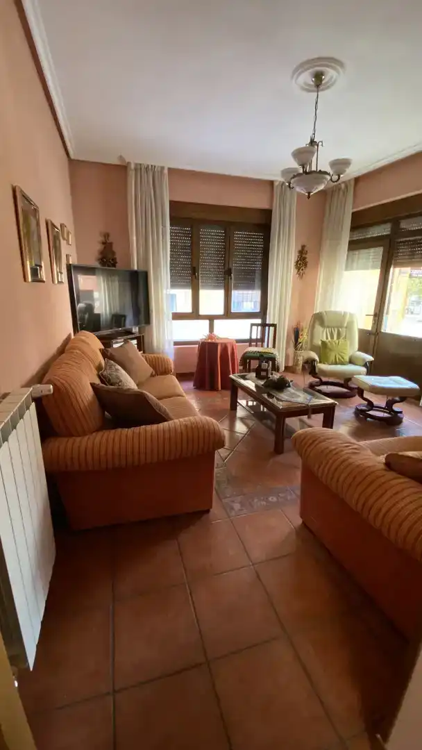 Sala d'estar de Casa o xalet en venda en Frómista  amb Aire condicionat