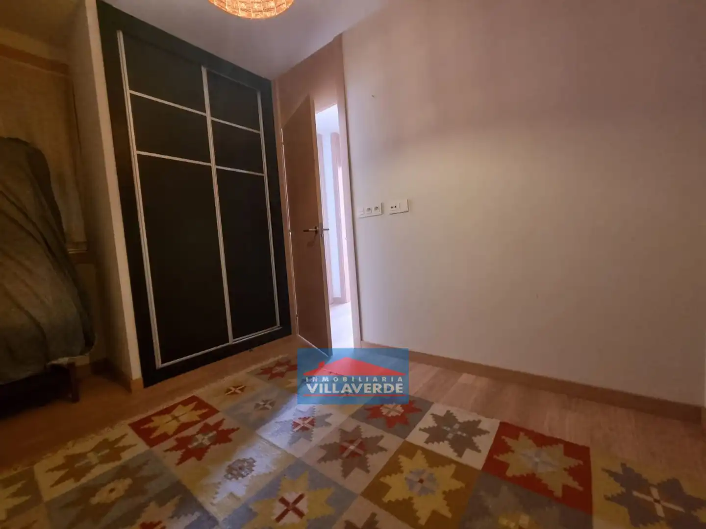 Schlafzimmer von Wohnung zum Verkauf in Cangas  mit Terrasse, Abstellraum und Möbliert