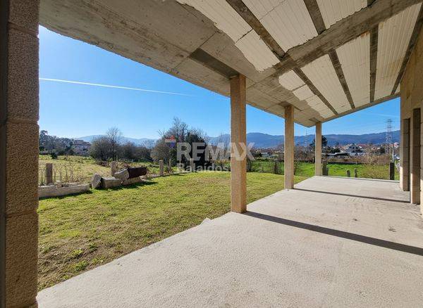 Casa-chalet en Venta en O Porriño