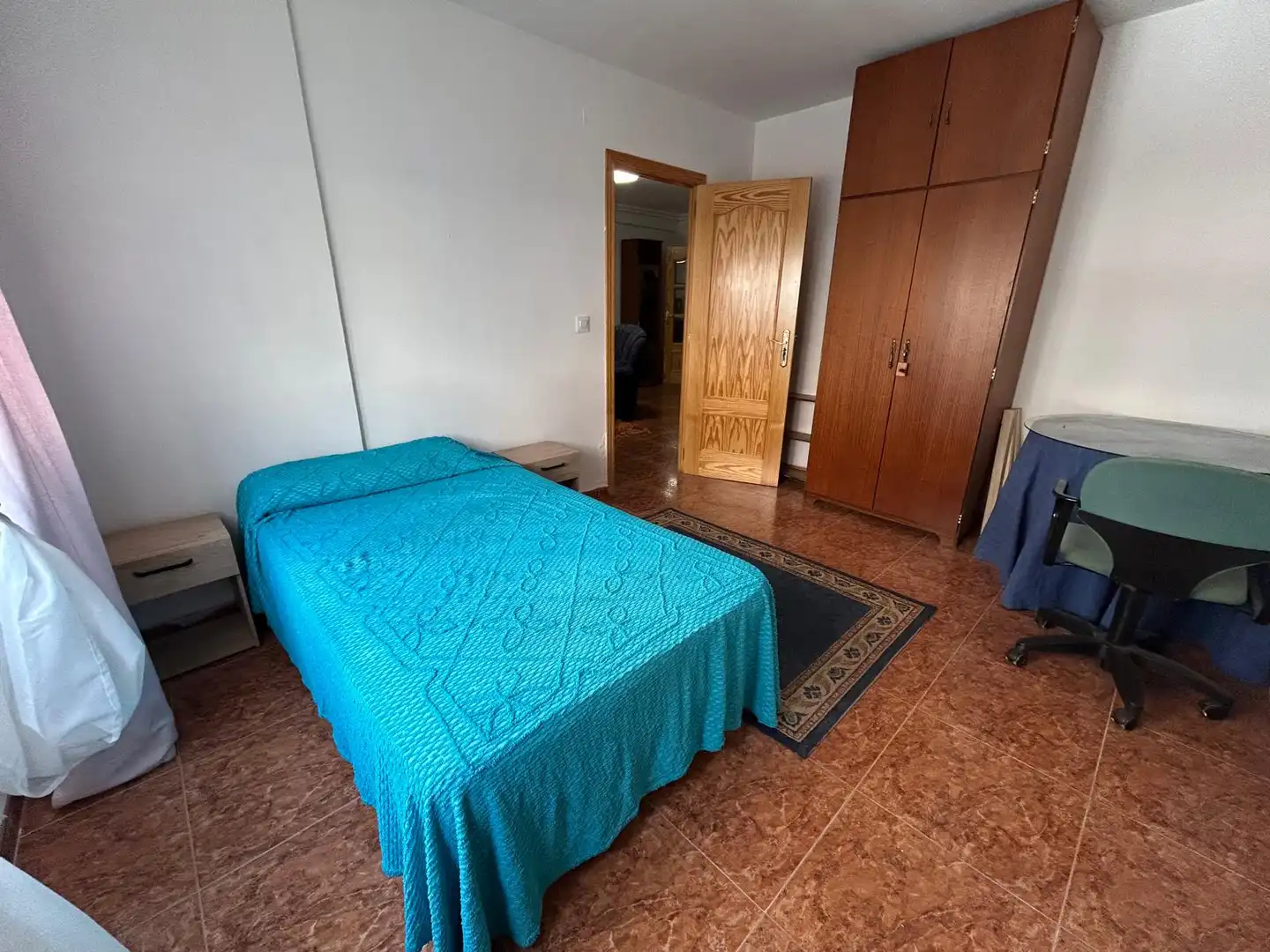 Habitación de Piso en venta en Ciudad Real con Calefacción, Terraza y Amueblado