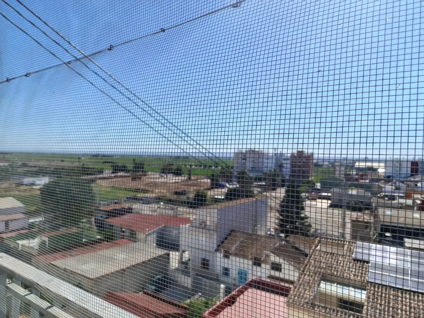 Außenansicht von Wohnung zum Verkauf in Valencia mit Klimaanlage, Heizung und Balkon