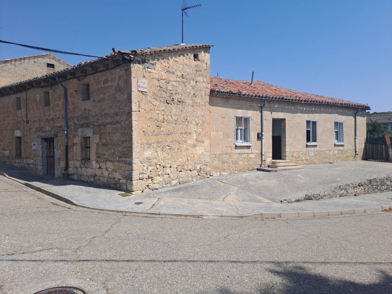 Vista exterior de Casa o chalet en venta en Las Quintanillas