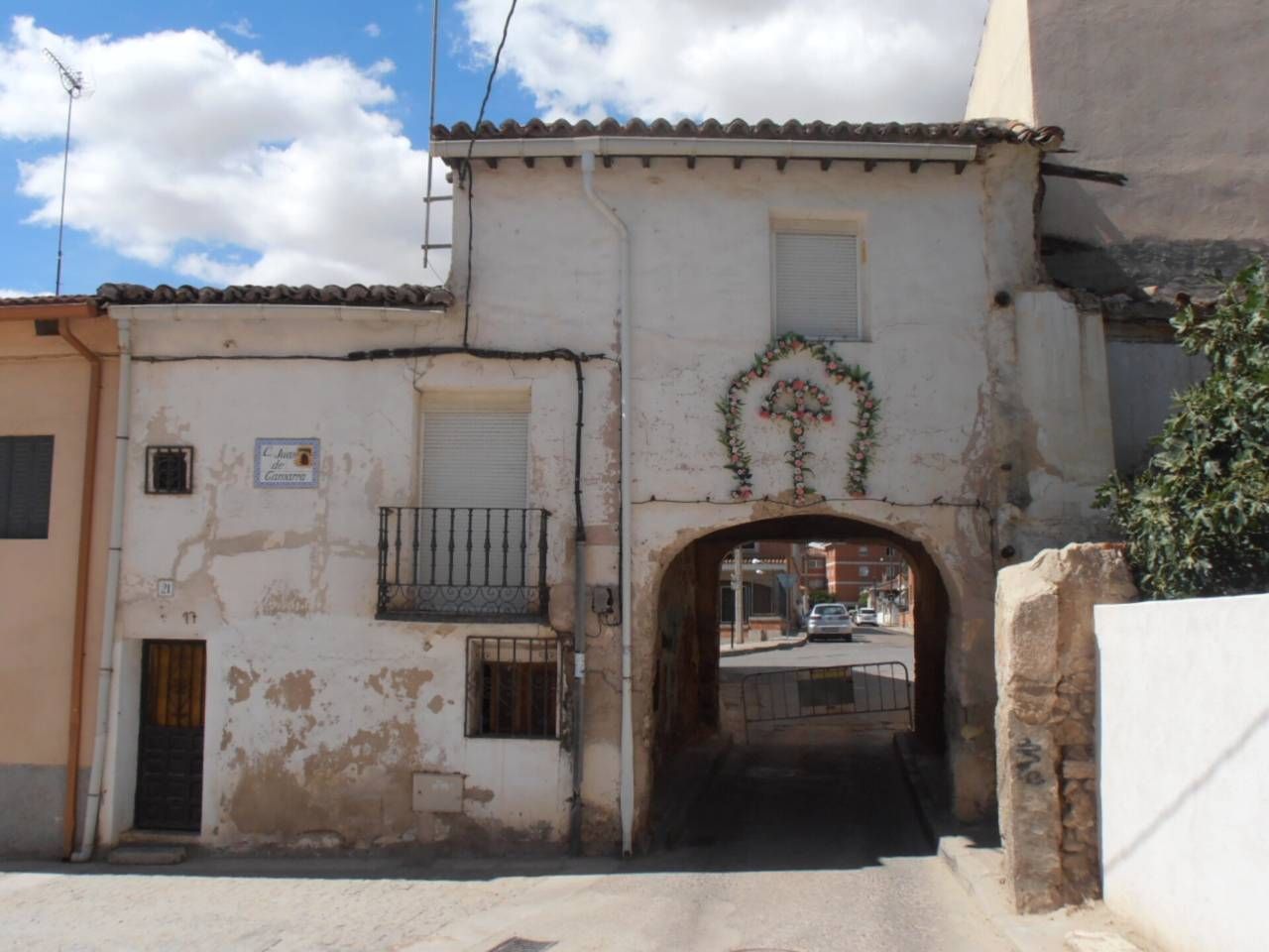 Vista exterior de Casa adosada en venda en Torrelaguna