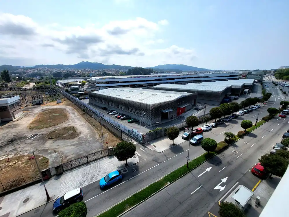 Vista exterior de Piso de alquiler en Vigo  con Amueblado, Horno y Lavadora