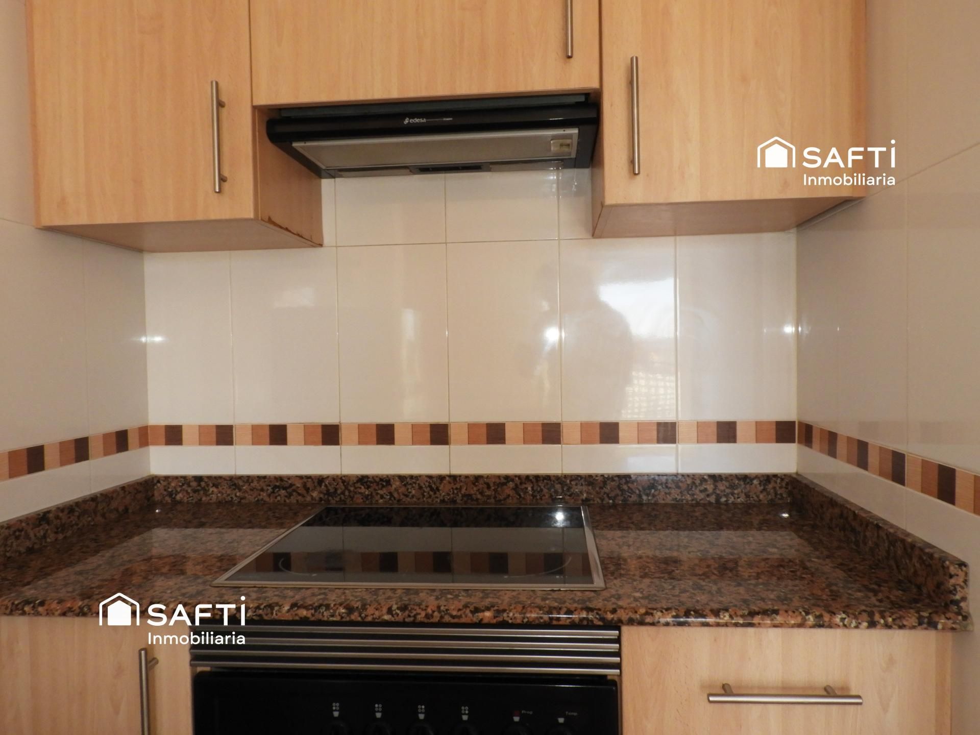 Cocina de Apartamento en venta en Chilches / Xilxes con Aire acondicionado, Calefacción y Terraza