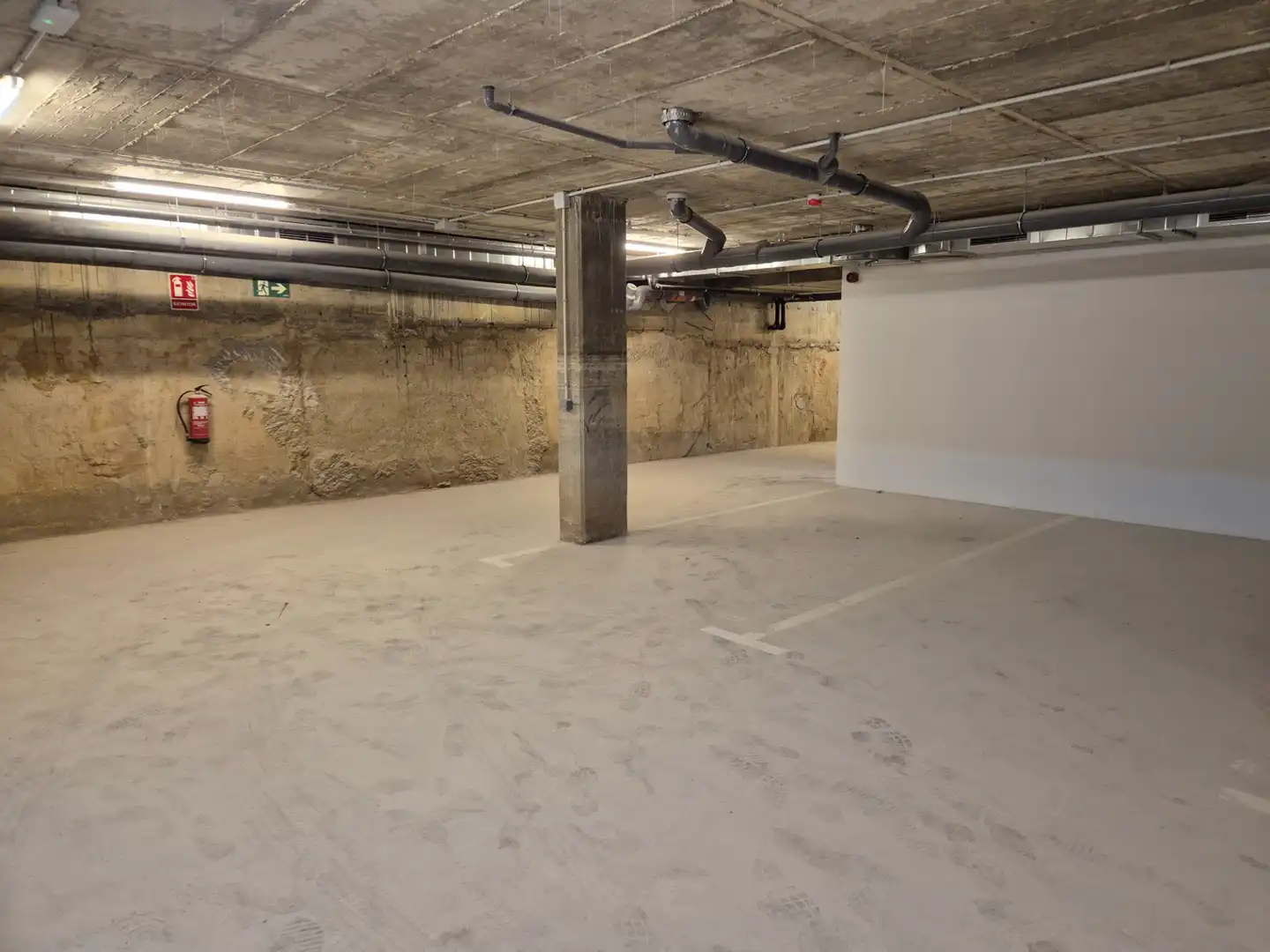 Garage zum Verkauf in Palamós