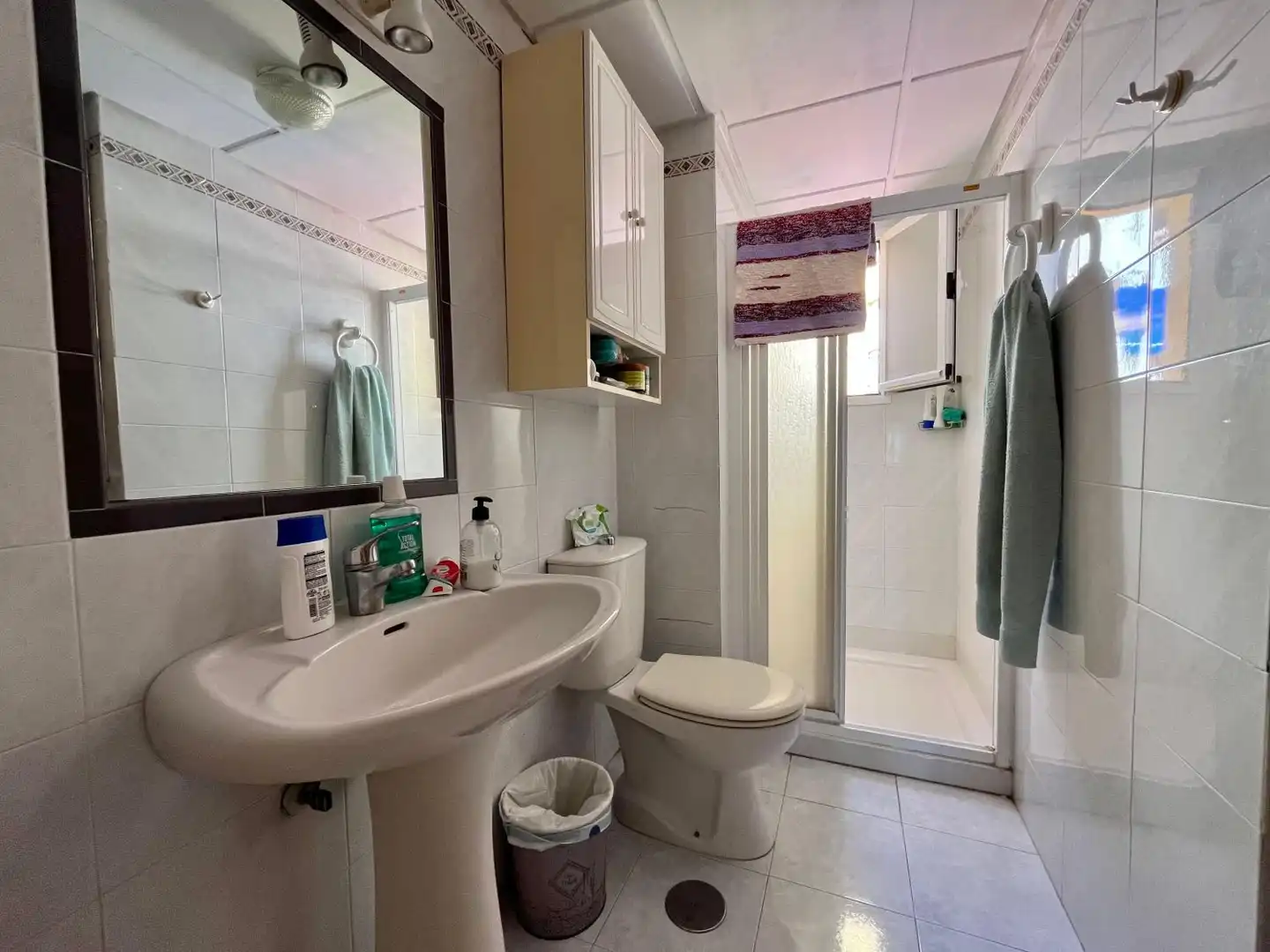 Baño de Apartamento en venta en Benalmádena con Aire acondicionado, Calefacción y Terraza