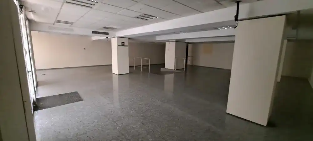 Gewerbefläche zum Verkauf in Paseo Constitución, imagen 7
