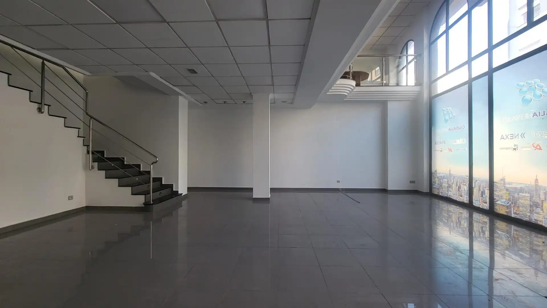 Local comercial en venda a Tavernes de la Valldigna
