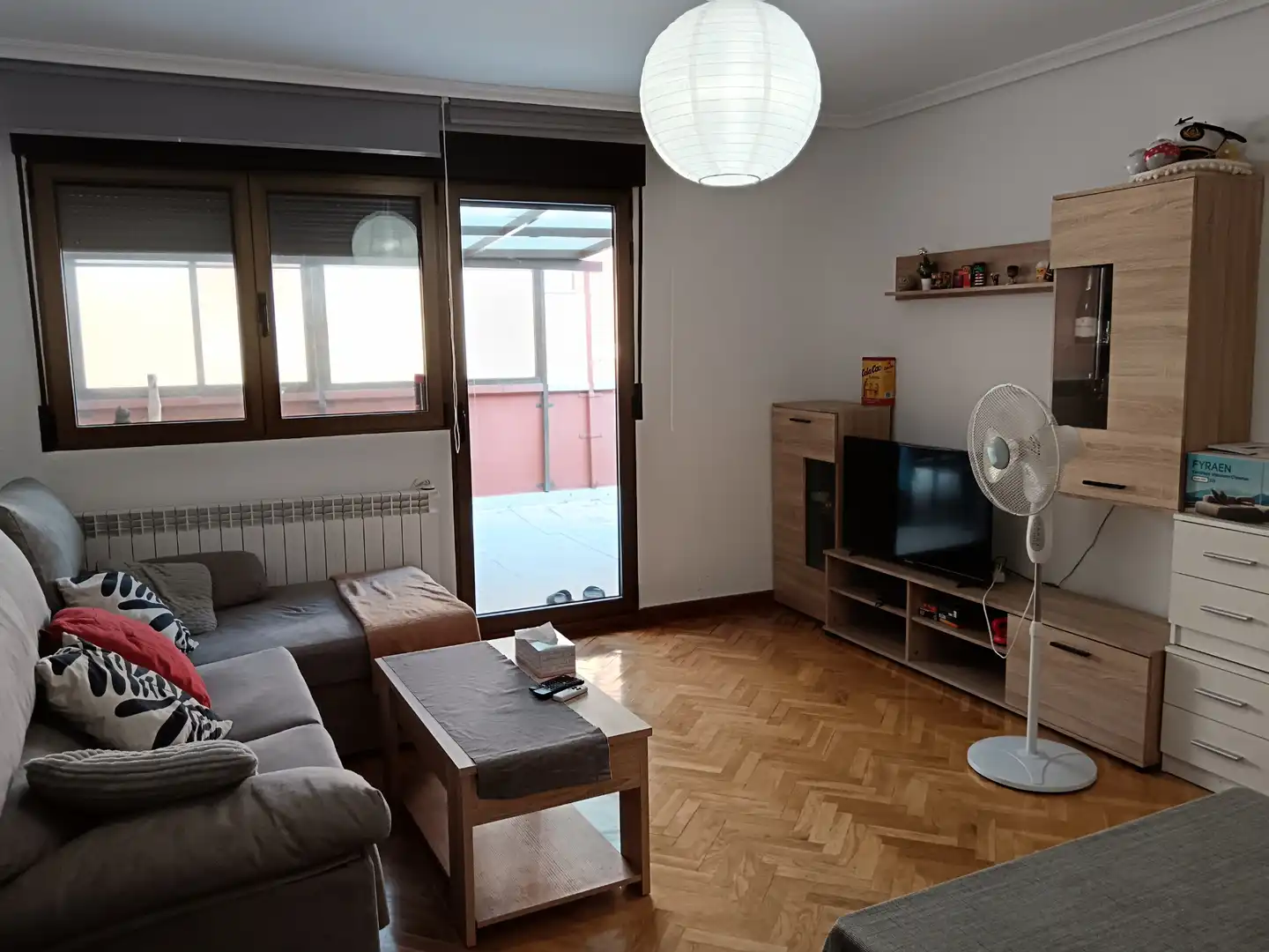 Wohnzimmer von Wohnung zur Miete in Valladolid mit Heizung, Parkett und Terrasse