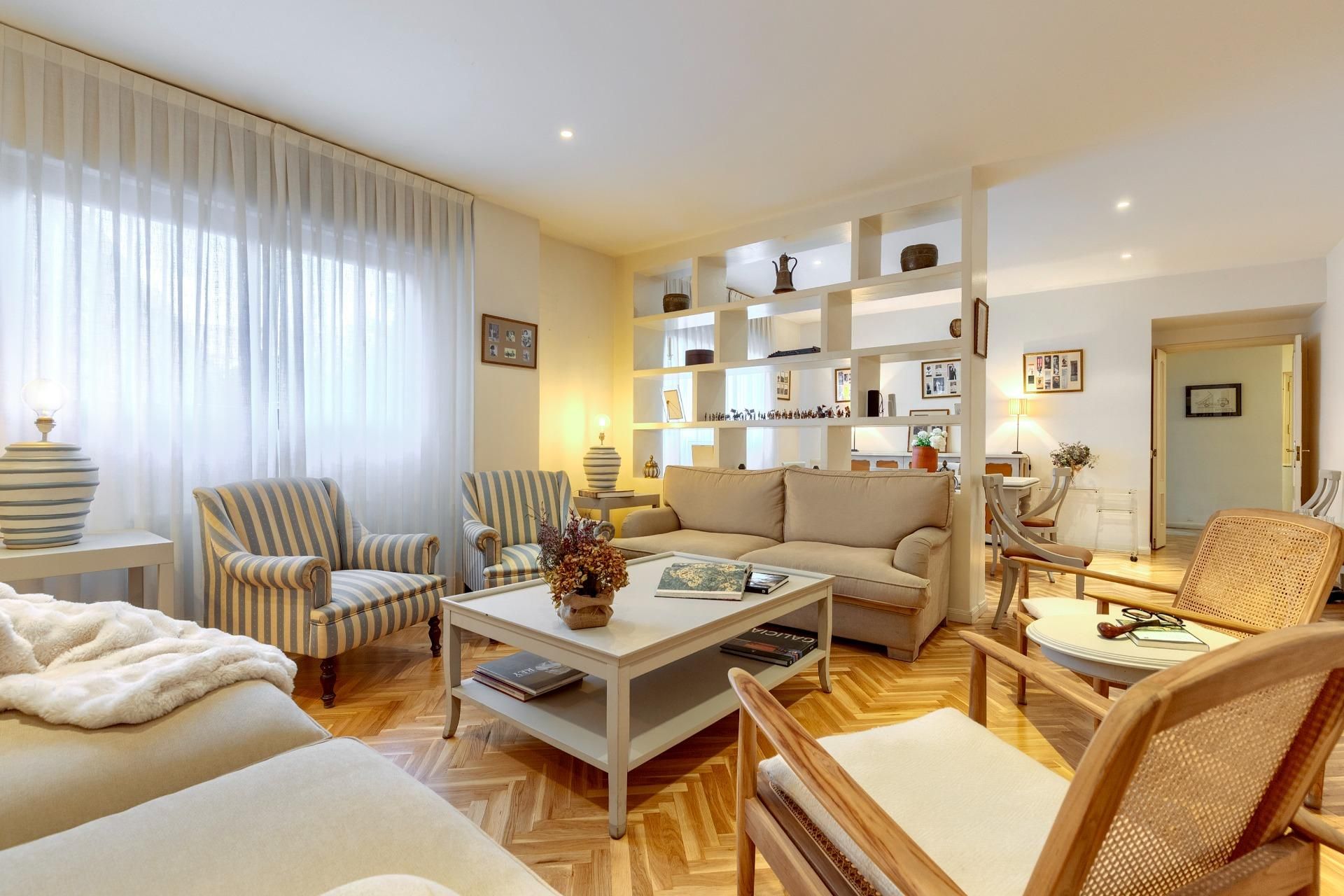 Planta baja for sale in Calle ACAMAR, Aravaca