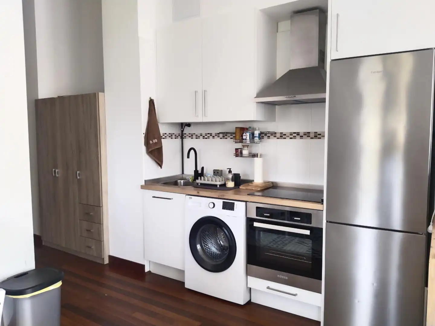 Cocina de Apartamento de alquiler en Castañeda con Parquet