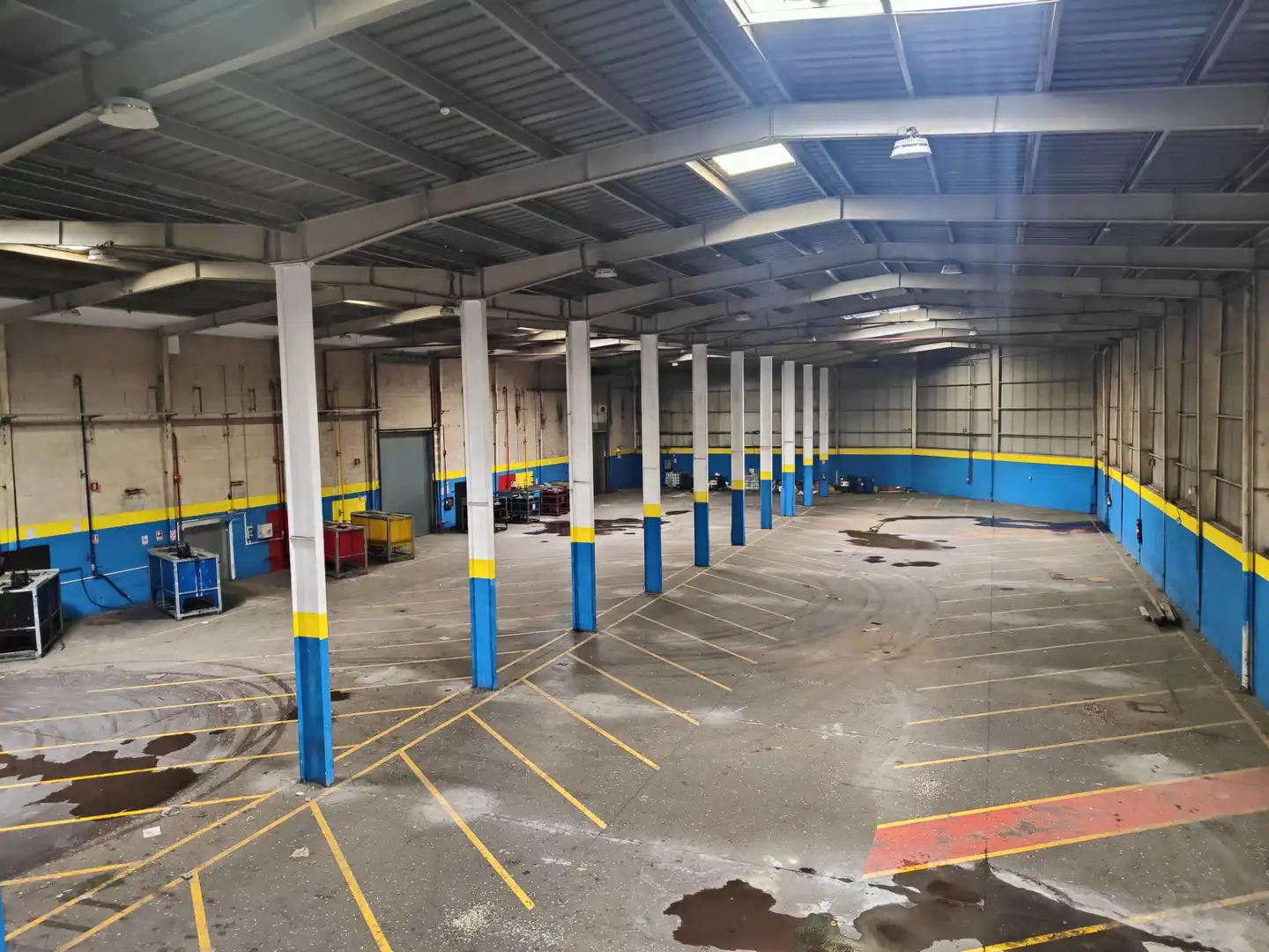 Parking de Nave industrial en venta en Ajalvir con Calefacción y Alarma