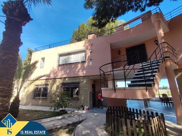 Detached house with balcony for sale in Los Balcones - Los Altos