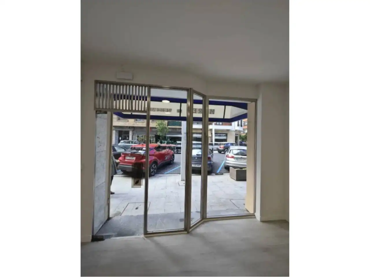 Gewerbefläche zur Miete in Calle Puente Zubia Plaza Barrio Las Arenas Centro, imagen 4