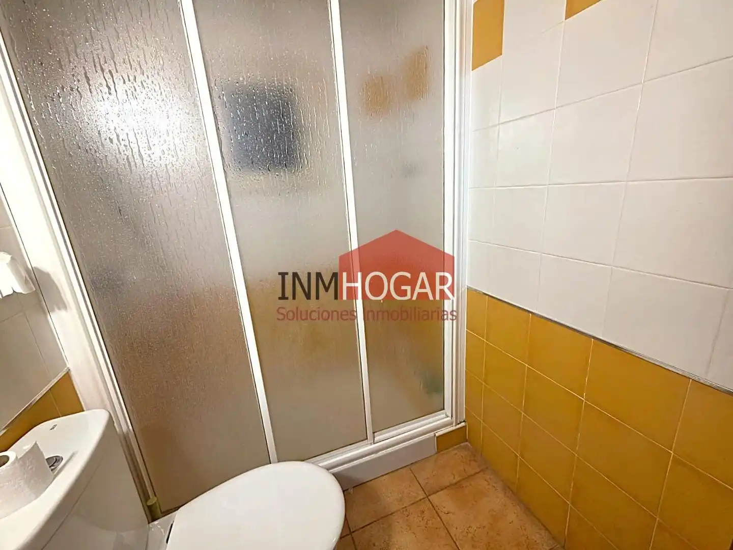 Baño de Casa o chalet en venta en Madrigal de las Altas Torres con Amueblado