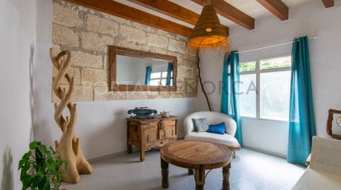 Encantadora casa de pueblo con carácter y garaje en Ferreries