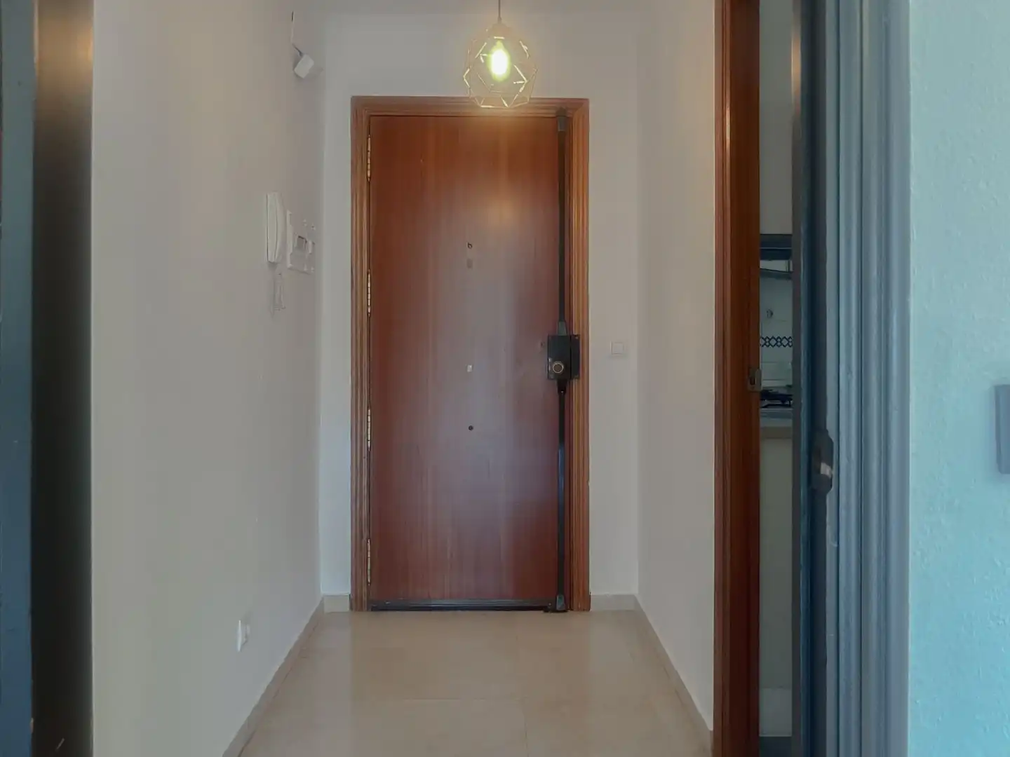 Wohnung zur Miete in Sevilla mit Klimaanlage, Heizung und Terrasse