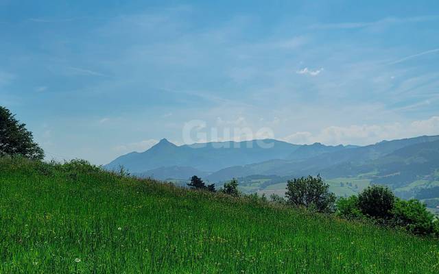 Finca rústica en Venta en Idiazabal