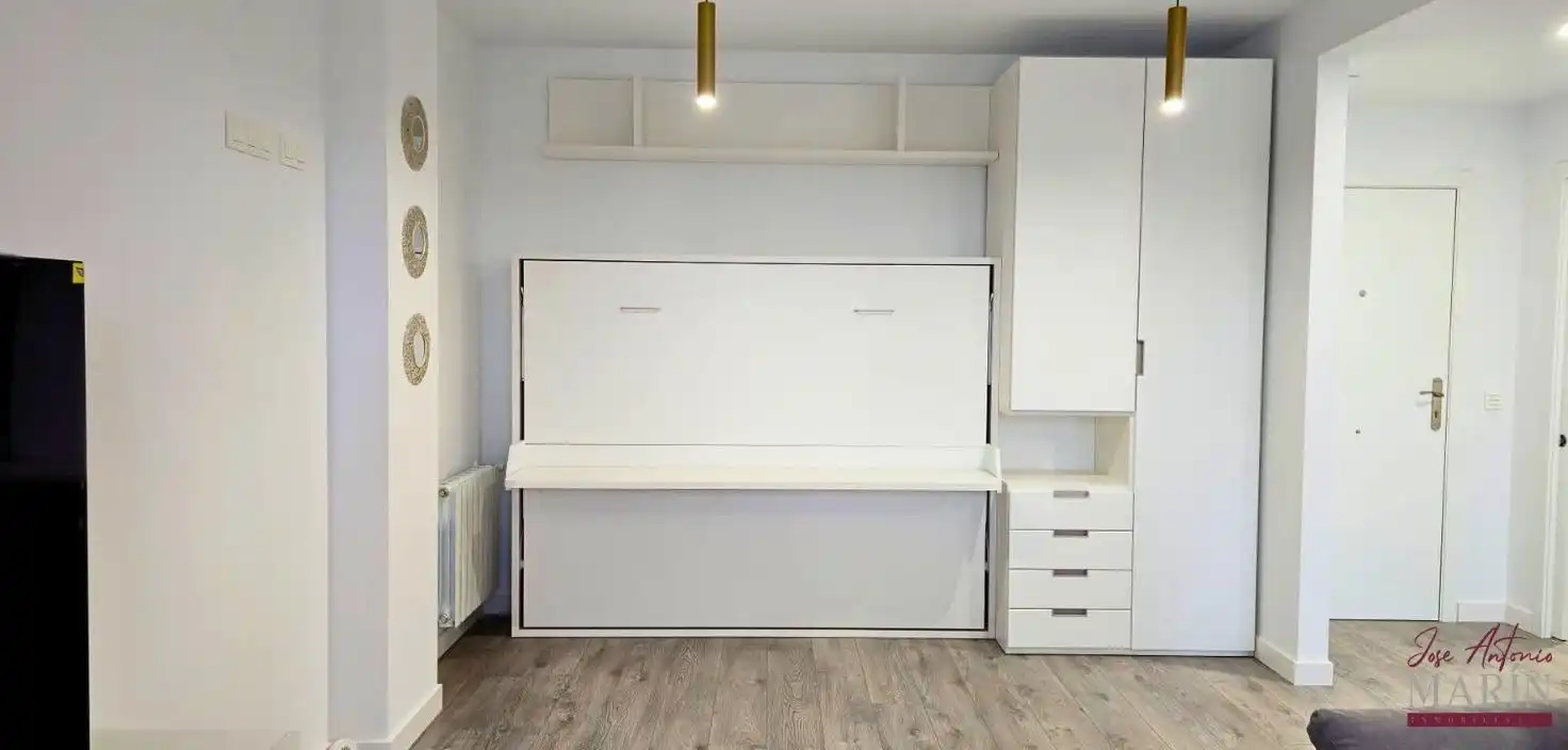 Study for rent in Avenida Elvas