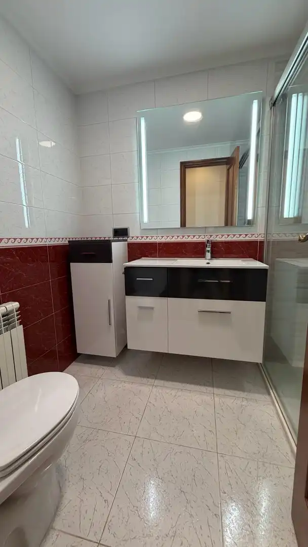 Bathroom of Flat for sale in Vitoria - Gasteiz  with Heating, Terrace and Storage room