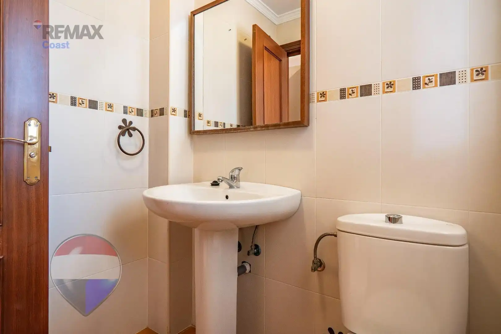 Badezimmer von Einfamilien-Reihenhaus zum Verkauf in Rincón de la Victoria mit Klimaanlage, Terrasse und Abstellraum
