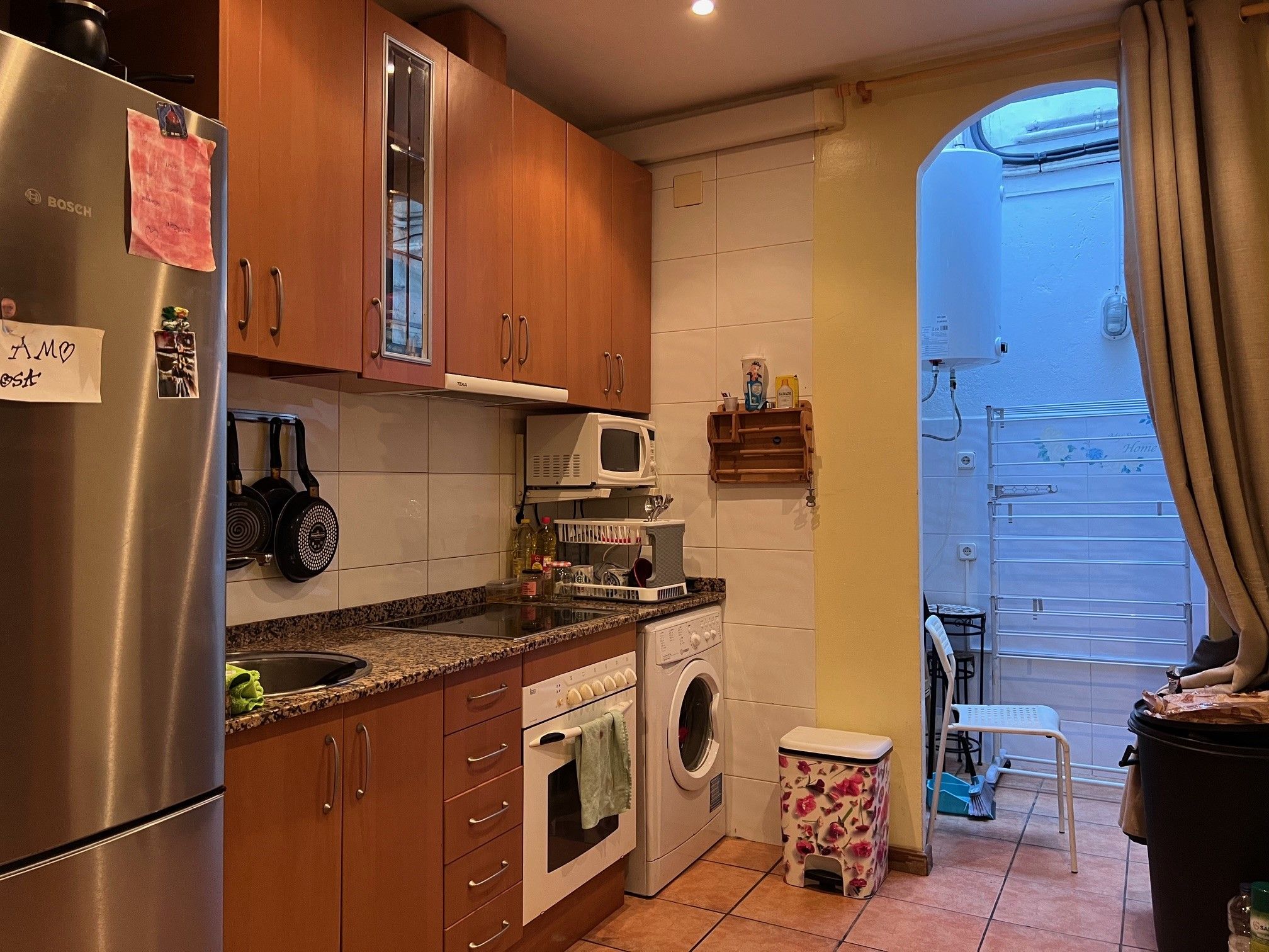 Kitchen of Flat for sale in Badalona  with Air Conditioner, Parquet flooring and Oven