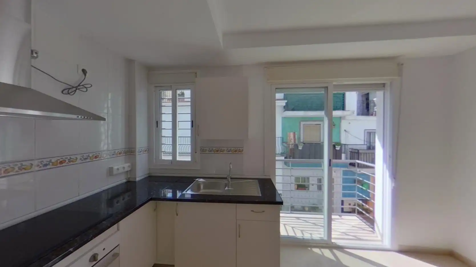 Kitchen of Study for sale in Benalmádena  with Balcony