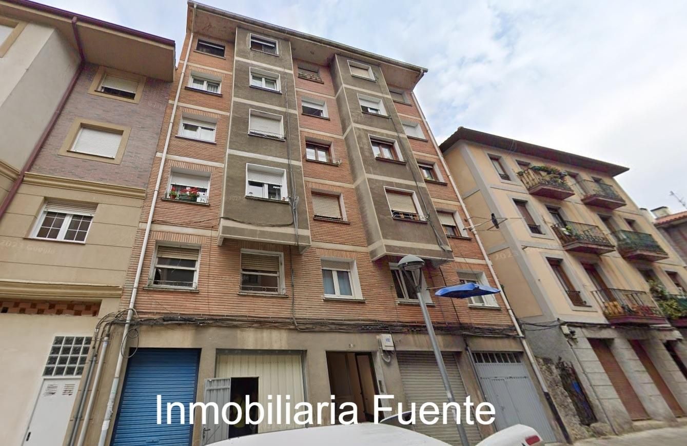 Vista exterior de Pis en venda en Güeñes