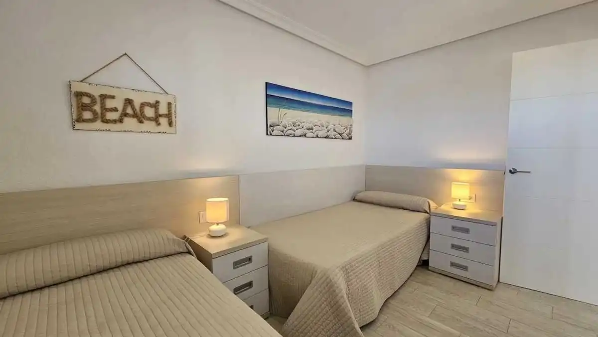 Apartament amb piscina en venda a Mil Palmeras, imagen 21