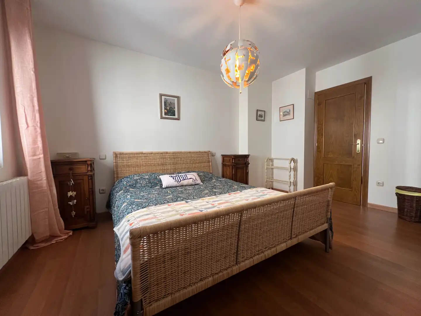 Habitación de Piso en venta en Valle de Hecho con Calefacción, Amueblado y Balcón