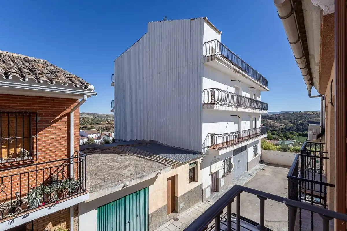 Vista exterior de Casa o xalet en venda en Játar amb Moblat i Balcó