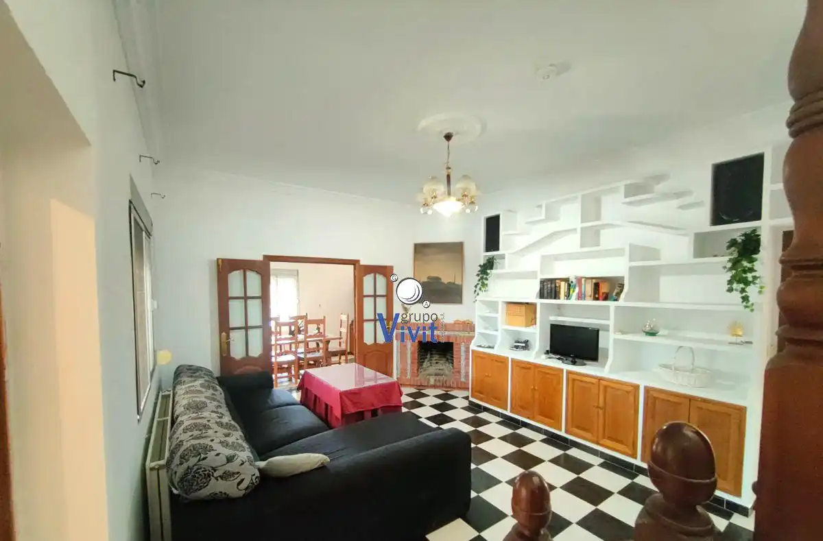 Sala de estar de Casa o chalet en venta en Carmona con Terraza y Trastero