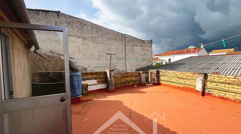 Foto 3 de Casa adosada en venta en Calle Lista, Almadén de la Plata, Sevilla