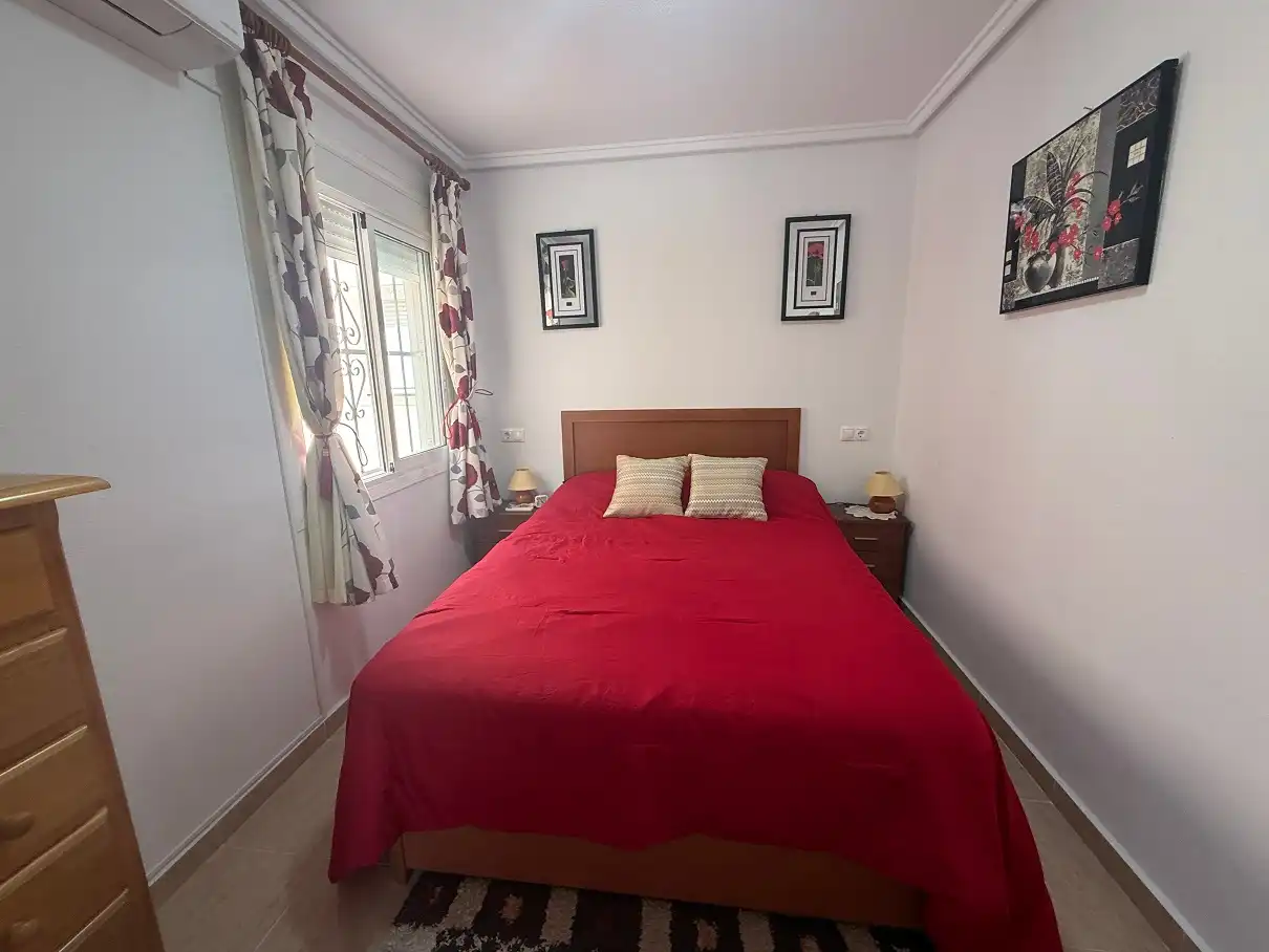 Habitación de Casa o chalet en venta en Santa Pola con Terraza, Amueblado y Horno