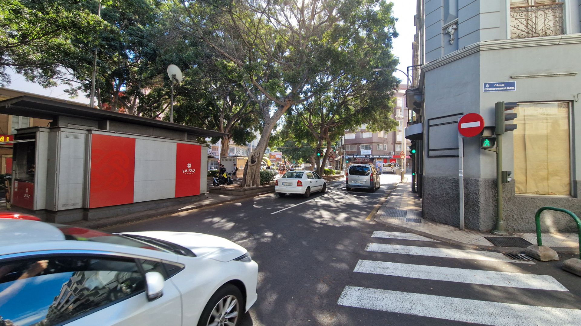 Exterior view of Flat to rent in  Santa Cruz de Tenerife Capital  with Furnished, Oven and Washing machine