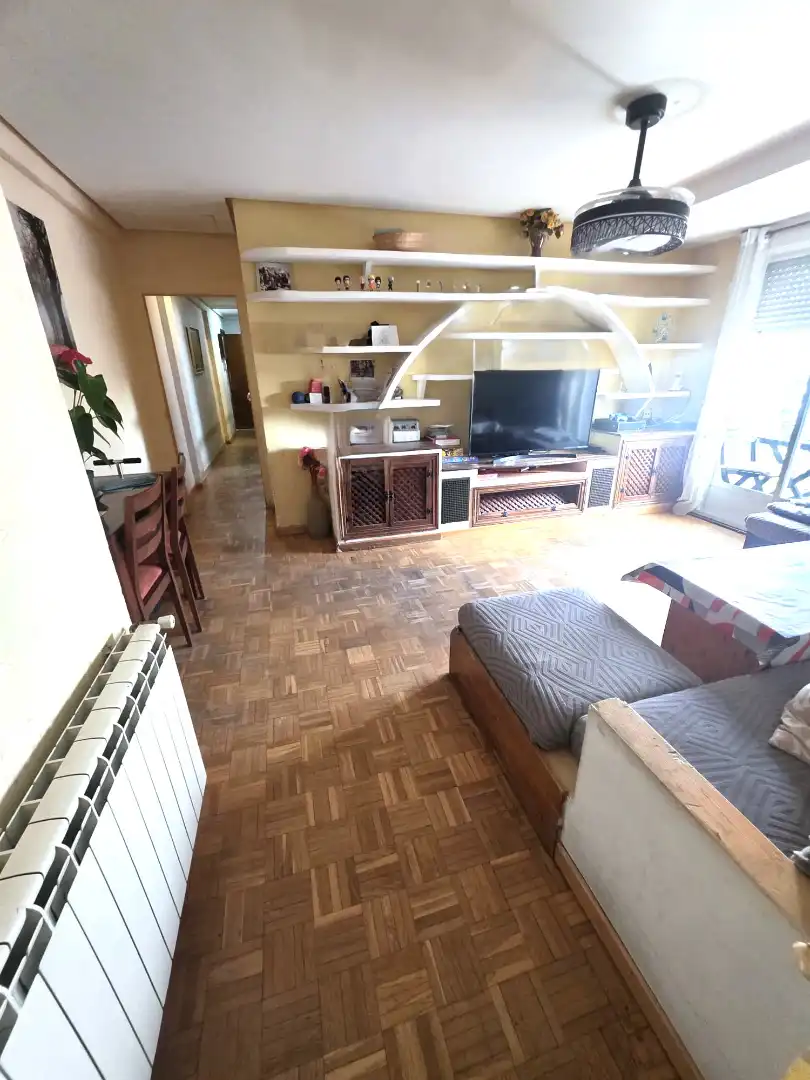 Living room of Flat for sale in Móstoles  with Air Conditioner, Heating and Parquet flooring
