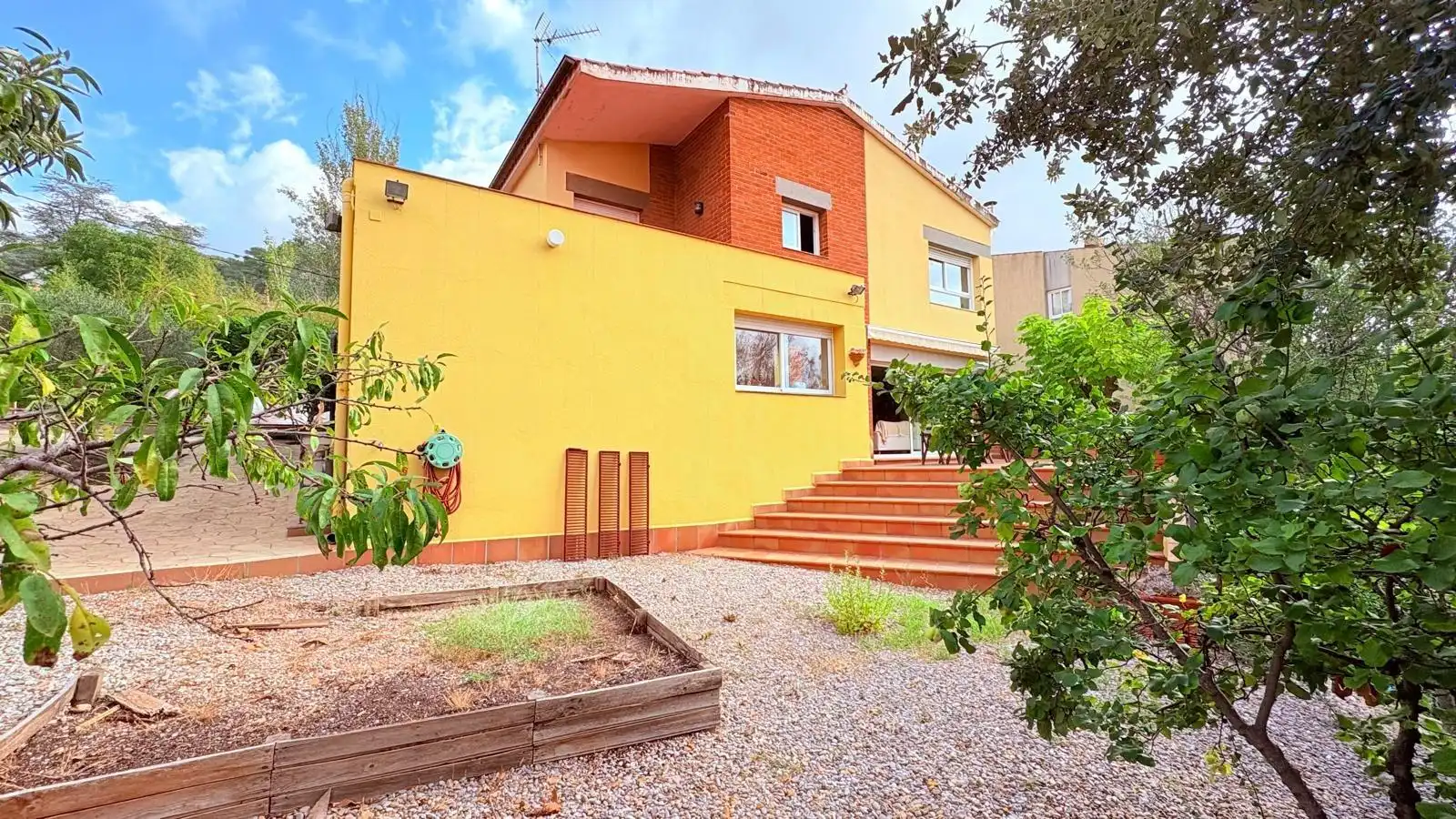 House with pool for sale in Airesol
