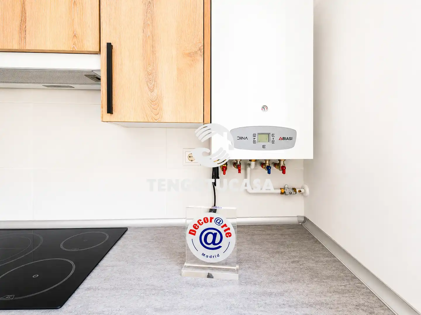 Kitchen of Flat for sale in Madrid  with Air Conditioner, Furnished and Oven