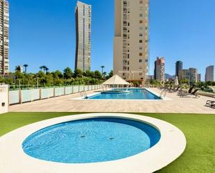 Piscina de Pis en venda en Benidorm amb Aire condicionat, Calefacció i Terrassa