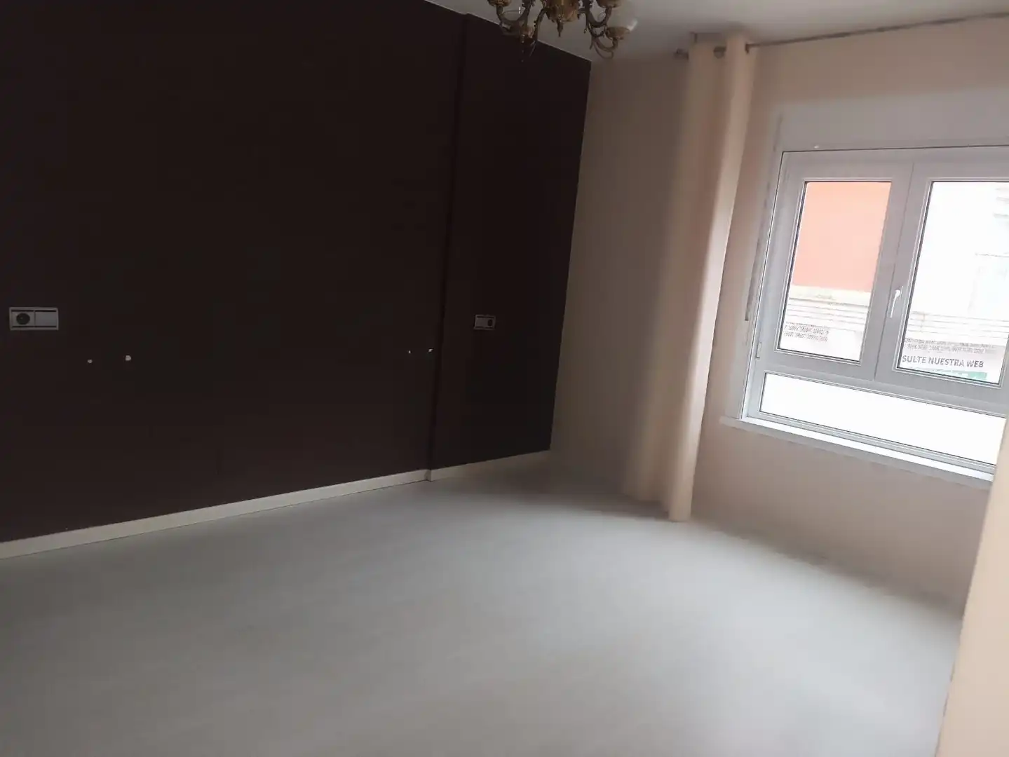 Habitación de Piso en venta en Carballo con Calefacción y Amueblado