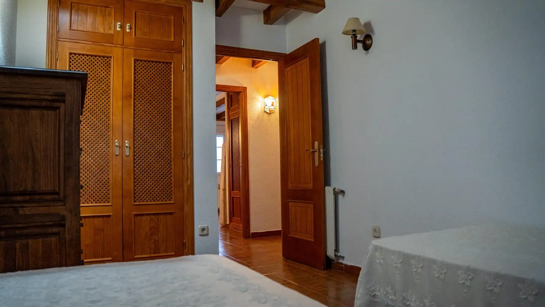 Schlafzimmer von Einfamilien-Reihenhaus zur Miete in Miraflores de la Sierra mit Heizung, Möbliert und Balkon