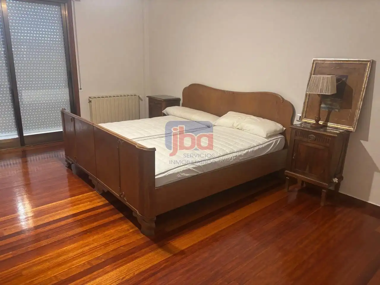 Dormitori de Casa o xalet en venda en Ourense Capital  amb Calefacció, Jardí privat i Terrassa