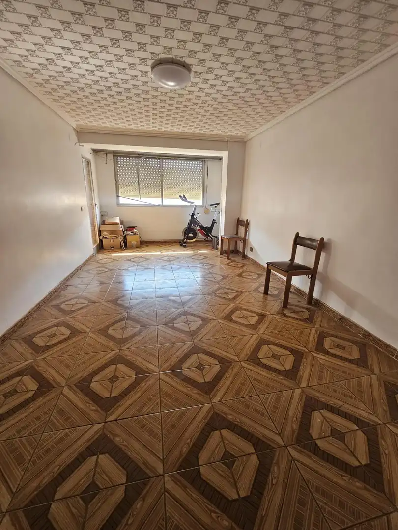 Sala d'estar de Pis en venda en Valencia amb Balcó